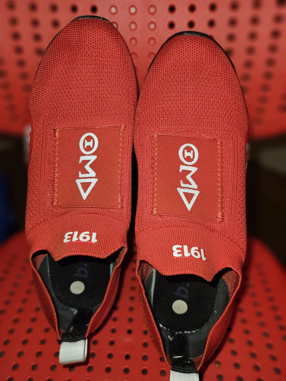 1913 Red Slip-On Athletic Sneakers - Brand: (unbranded)